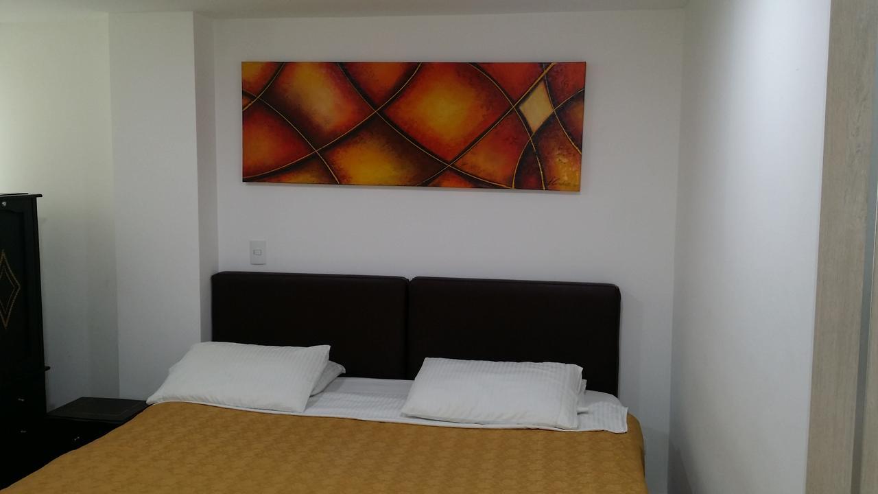 A Bogota On Holidays By Open - Hotel Cas-Embajada Americana Экстерьер фото